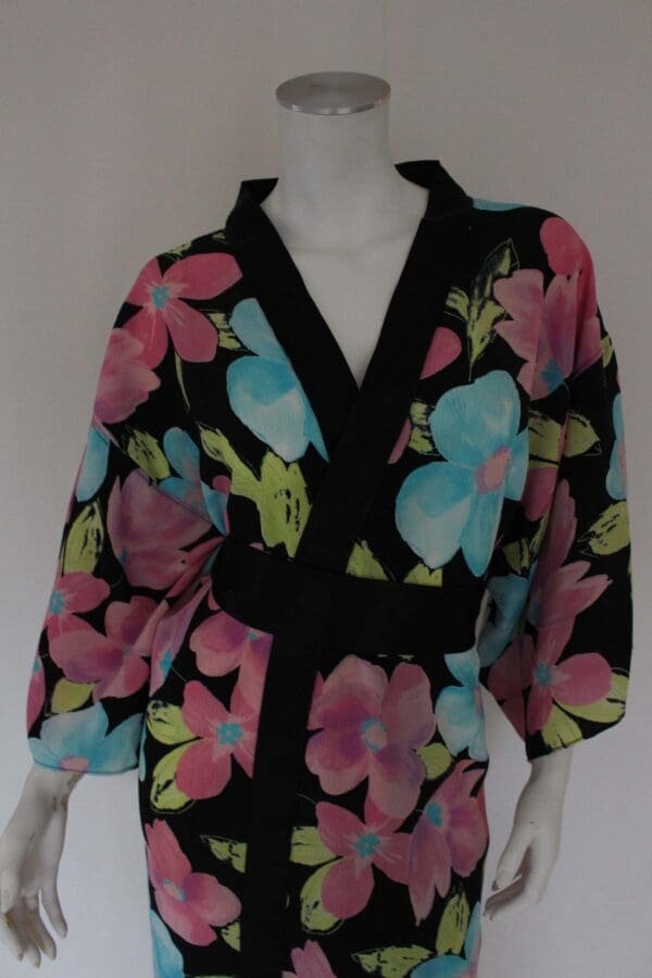 kimono printemps 06 scaled 1