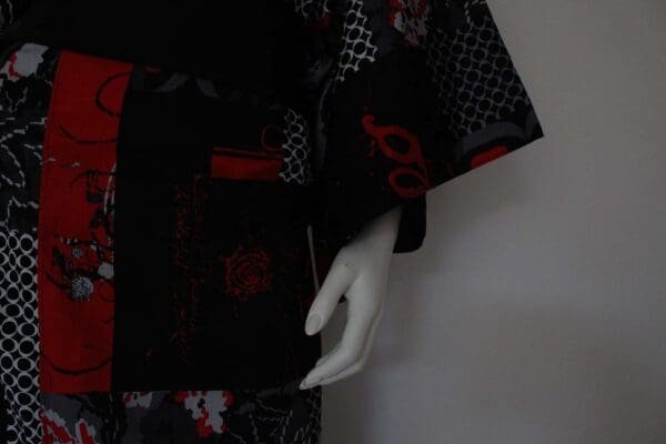kimono rose noir 02